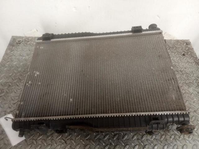 8V518005DG FORD Radiador de refrigeración del motor  disponible Alicante