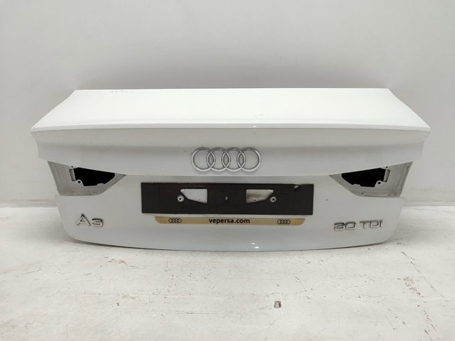 Tapa del maletero 8V5827025F VAG/Audi