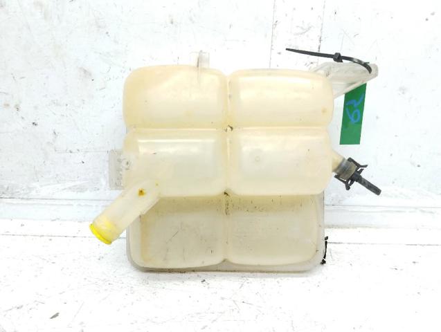 8V618K218DE Vaso de expansión  en stock Sabadell