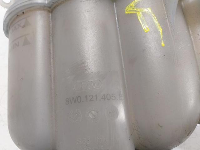 8W0121405E Vaso de expansión  en stock Sabadell