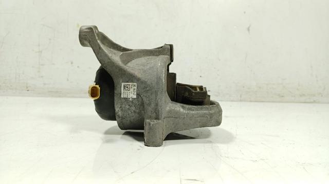 8W0199371AT Soporte izquierdo del motor comprar Girona