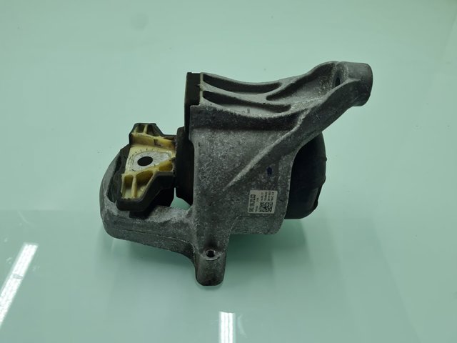 Soporte de motor derecho 8W0199372CD VAG