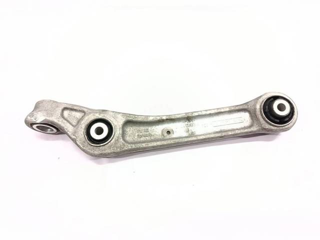 VAG 8W0407155A Brazo inferior izquierdo de la suspensión delantera comprar Tarragona