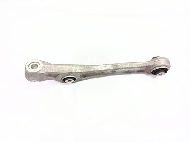 8W0407155A Brazo inferior izquierdo de la suspensión delantera  comprar en Pontevedra