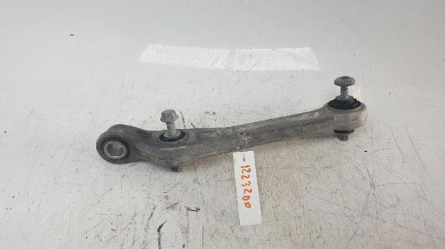 8W0407156A VAG Brazo inferior derecho de la suspensión delantera  disponible Alicante