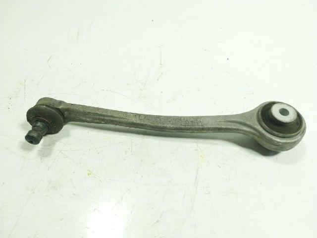 8W0407505C Brazo superior izquierdo de la suspensión delantera  en stock Granada