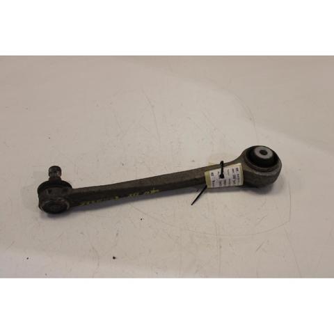 8W0407506C Brazo superior derecho de la suspensión delantera  en stock Granada