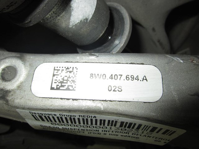 VAG 8W0407694A Brazo inferior derecho de la suspensión delantera  disponible Valladolid