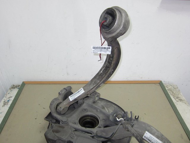 8W0407694A VAG Brazo inferior derecho de la suspensión delantera  comprar en Oviedo