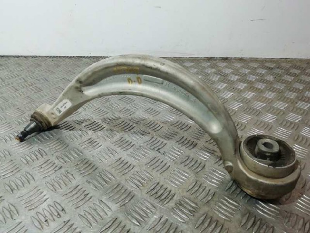 Brazo inferior derecho de la suspensión delantera 8W0407694A VAG