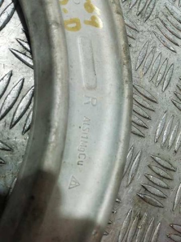 8W0407694A Brazo inferior derecho de la suspensión delantera  disponible Utrera