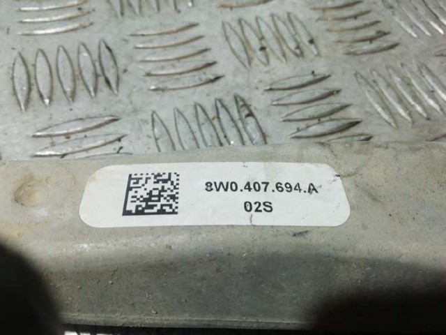 8W0407694A VAG Brazo inferior derecho de la suspensión delantera  en stock Córdoba