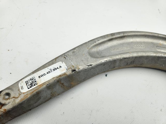 VAG 8W0407694A Brazo inferior derecho de la suspensión delantera comprar Pamplona