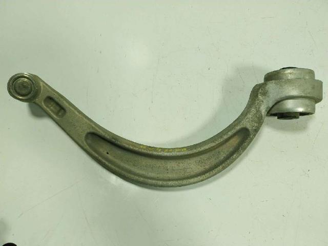 8W0407694B Brazo inferior derecho de la suspensión delantera  en stock Castellón