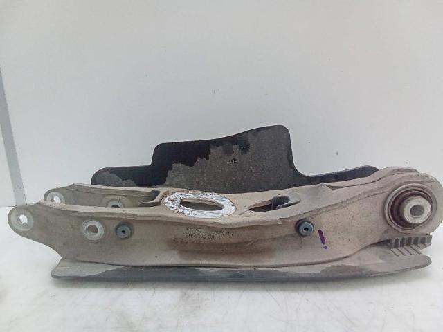 VAG 8W0505311H Brazo inferior trasero izquierdo/derecho  en stock Terrassa
