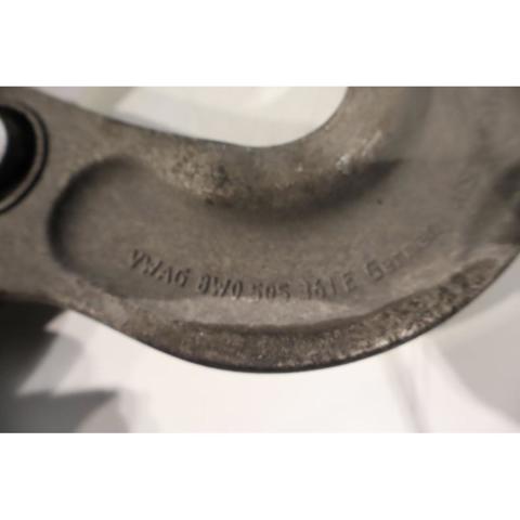 8W0505323F Brazo superior izquierdo de la suspensión trasera  disponible Málaga