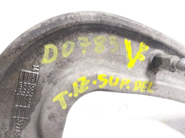 8W0505323F Brazo superior izquierdo de la suspensión trasera  en stock Sabadell