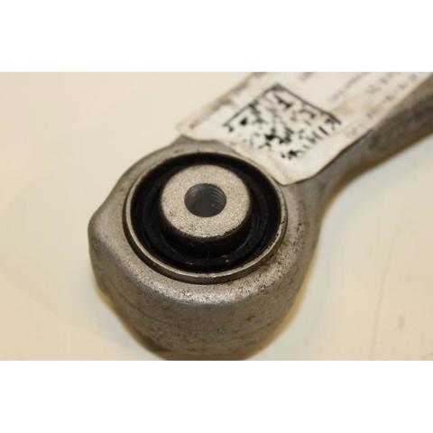 VAG 8W0505361E Brazo inferior izquierdo de la suspensión trasera  disponible Valladolid