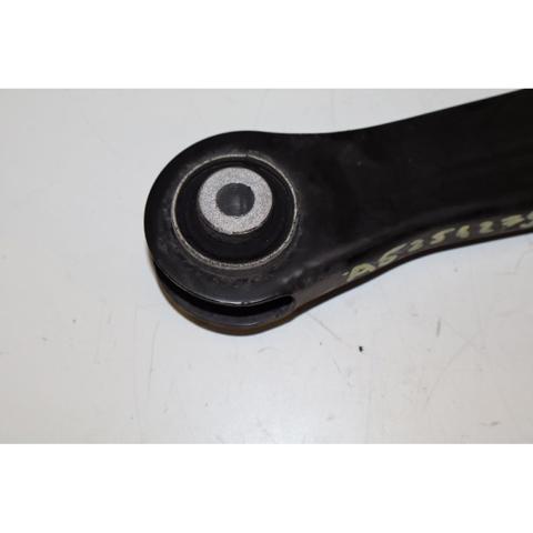 VAG 8W0505398F Brazo superior derecho de la suspensión trasera  disponible Valladolid