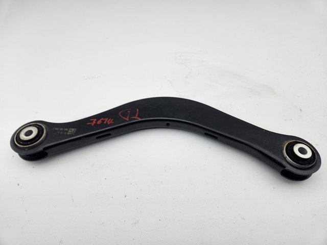 VAG 8W0505398F Brazo superior derecho de la suspensión trasera comprar Tarragona