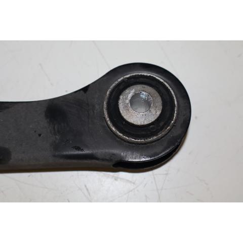 8W0505398F Brazo superior derecho de la suspensión trasera  en stock Sabadell
