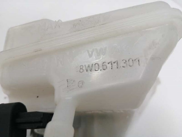 Depósito de líquido de frenos, lindro de freno principal 8W0611301 VAG/Audi