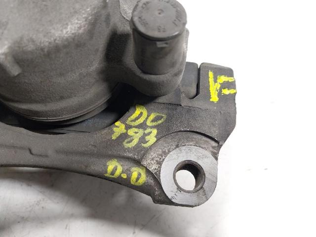 8W0615124 Pinza de freno delantera derecha  disponible Utrera