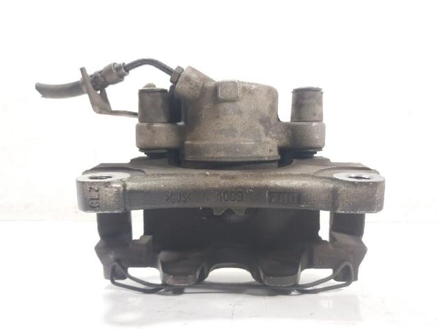 VAG 8W0615124 Pinza de freno delantera derecha  en stock Terrassa