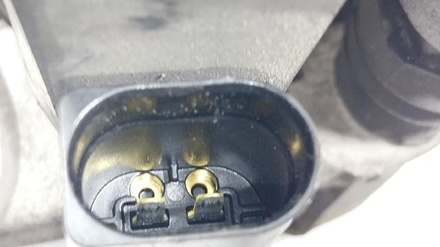 8W0615404 Pinza de freno trasera derecha comprar Almería