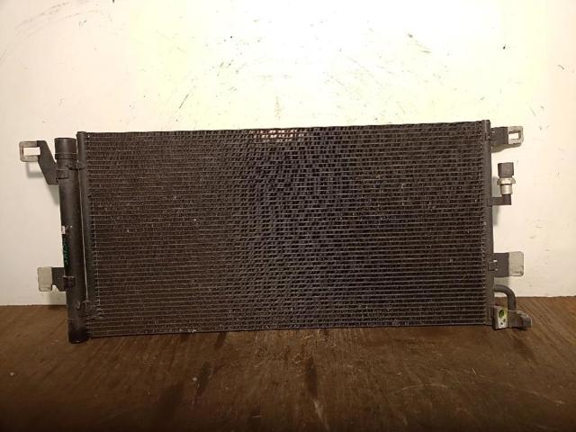 Condensador 8W0816411Q VAG