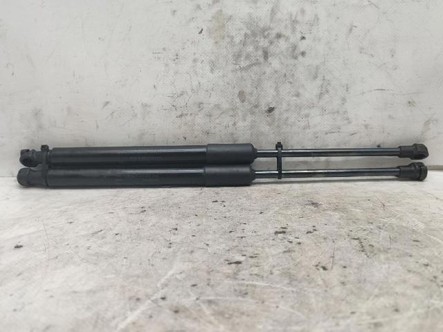 VAG 8W0823359B Amortiguador de capó comprar Tarragona