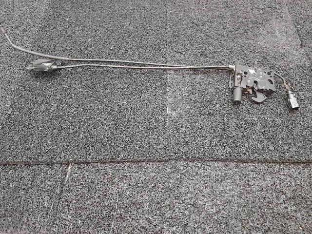 Cerradura de capó 8W0823509C VAG