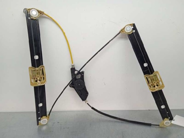 Elevalunas eléctrico 8W0837462 VAG