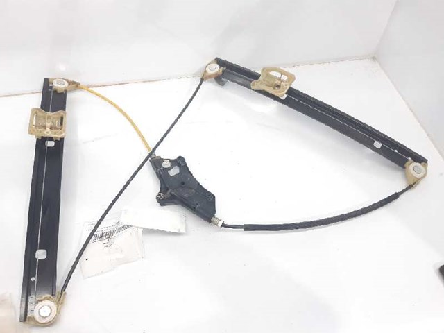 8W0837462 VAG Mecanismo de elevalunas de la puerta delantera derecha  disponible Alicante