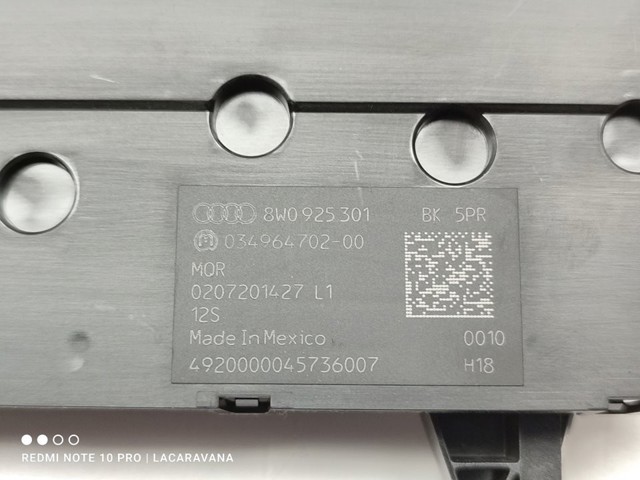 8W0925301 VAG Consola central del panel de control  comprar en Oviedo
