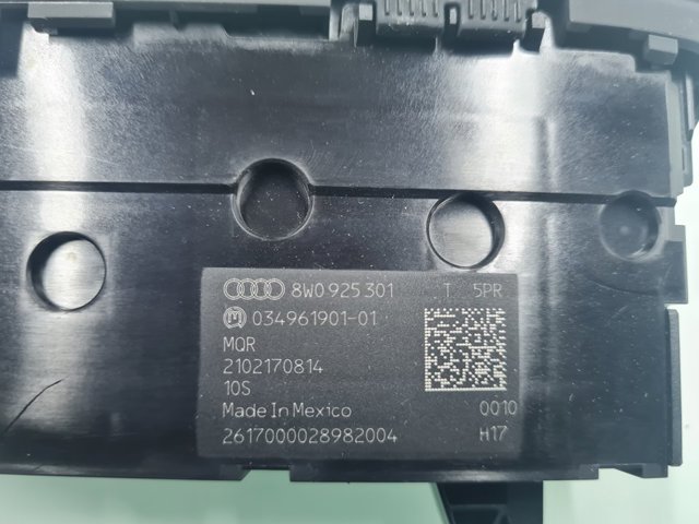 VAG 8W0925301 Consola central del panel de control comprar Barcelona