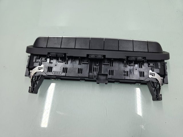 VAG 8W0925301 Consola central del panel de control  disponible Lugo