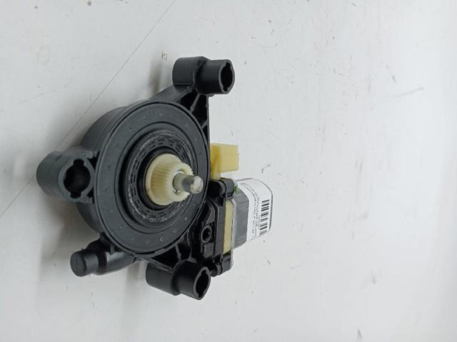 8W0959802 VAG Motor del elevalunas de la puerta delantera derecha comprar Alcalá