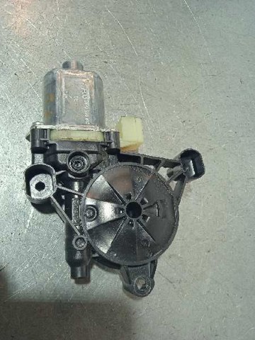 8W0959812 Motor del elevalunas de la puerta trasera derecha  disponible Utrera