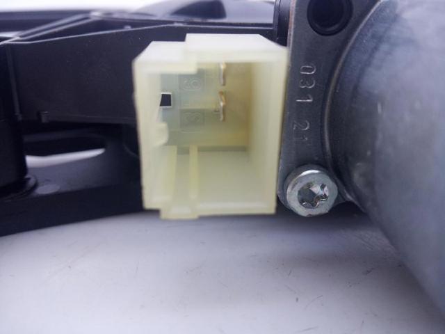 8W0959812 VAG Motor del elevalunas de la puerta trasera derecha comprar Madrid