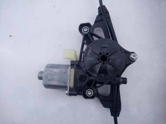 VAG 8W0959812 Motor del elevalunas de la puerta trasera derecha  disponible Lugo
