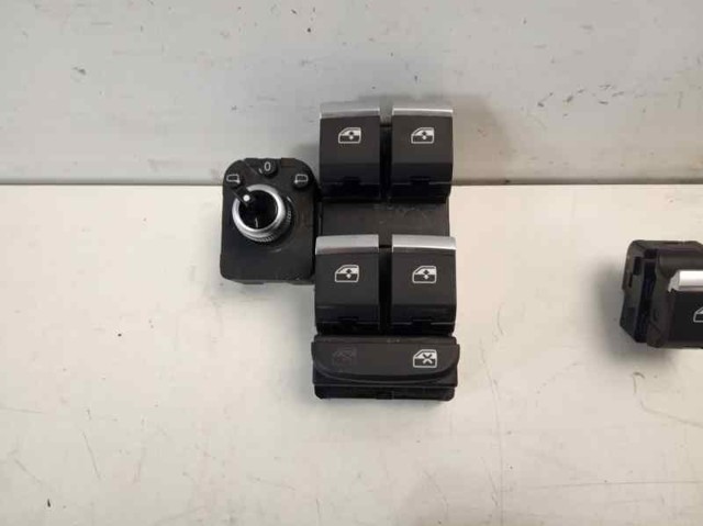 8W0959851E VAG Unidad de control de elevalunas delantera izquierda  comprar en Oviedo