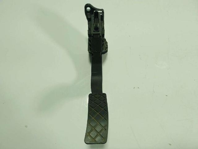 8W1723523 Pedal del acelerador comprar Sevilla