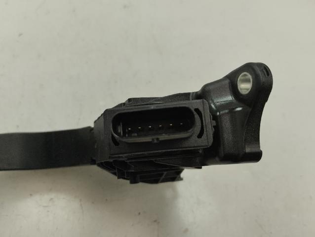 8W1723523 VAG Pedal del acelerador  comprar en Oviedo