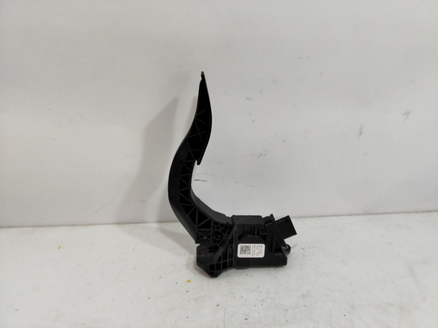 8W1723523 VAG Pedal del acelerador  en stock Córdoba