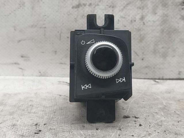 8W1919616 VAG Unidad de control multimedia  en stock Gandía