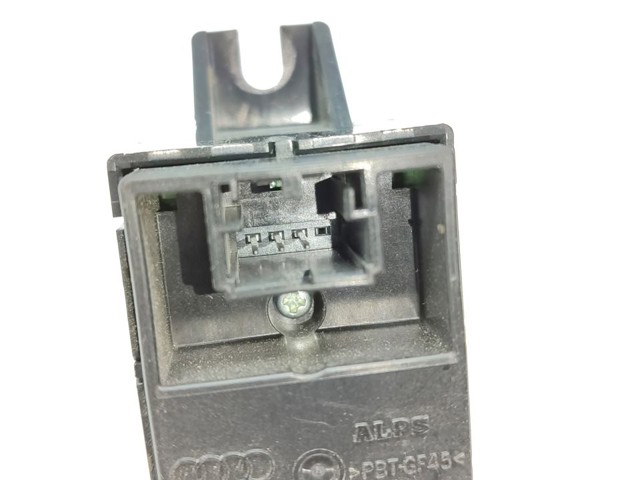 8W1919616 VAG Unidad de control multimedia  comprar en Oviedo
