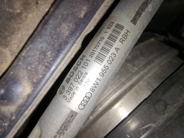 Comprar Trapezio del limpiaparabrisas Audi A4 8W2, 8WC a bajo precio