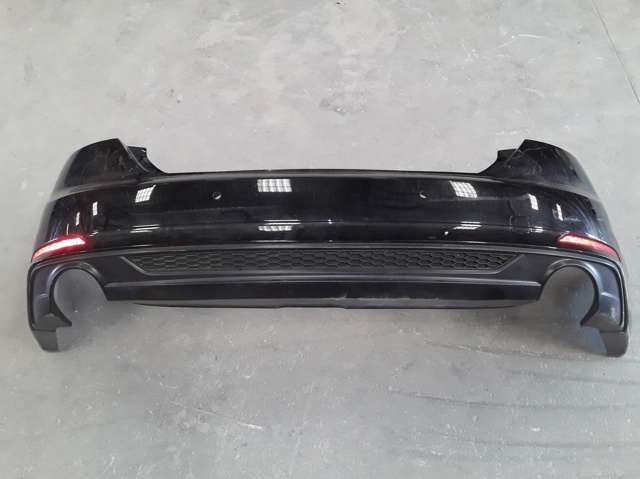 Paragolpes trasero 8W6807511C VAG