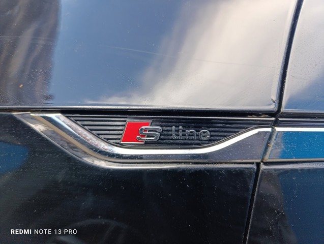 Aleta delantera izquierda 8W6821105B VAG
